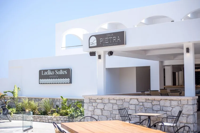 Ladiko Suites 3*-8