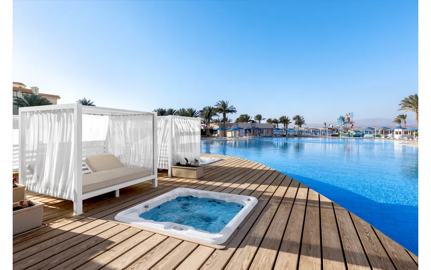 THE V LUXURY RESORT SAHL HASHEESH  5*-6