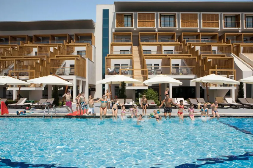 Lykia World Antalya 5*-4