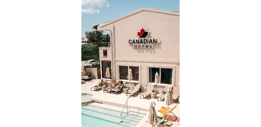 Canadian Hotel 3*-59