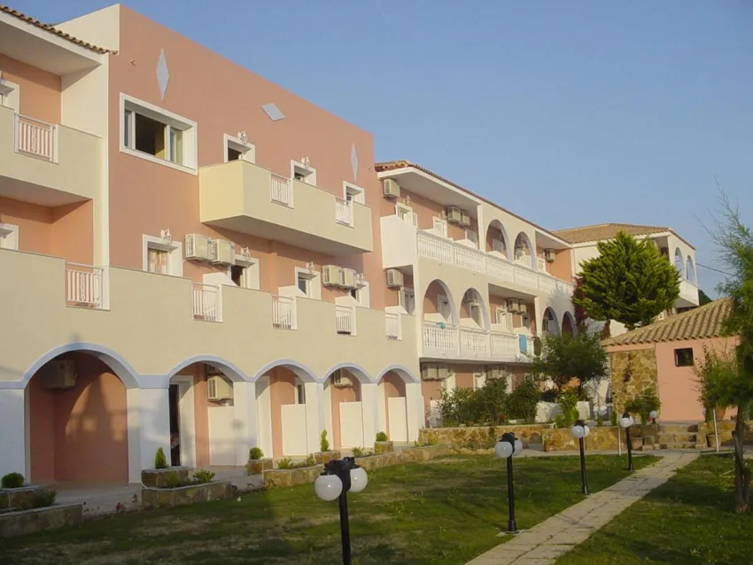 Agoulos Beach Hotel 3*-12