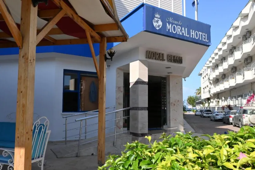 MIRANDA MORAL HOTEL  3*-25