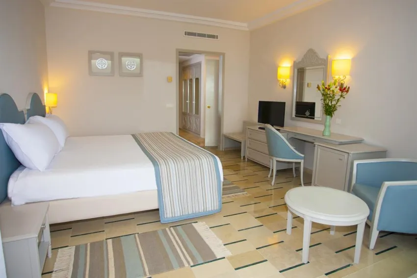 IBEROSTAR WAVES AVERROES  4*-8