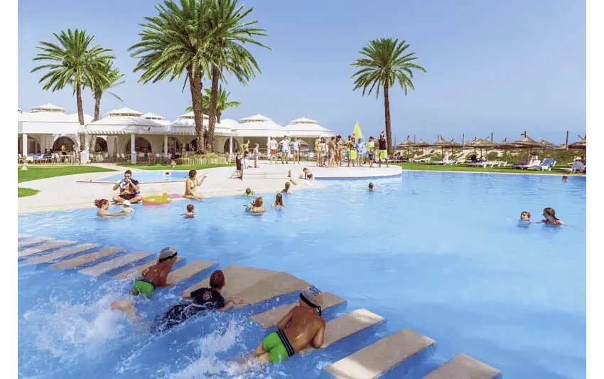 MONARQUE CLUB RIVAGE MONASTIR  4*-11