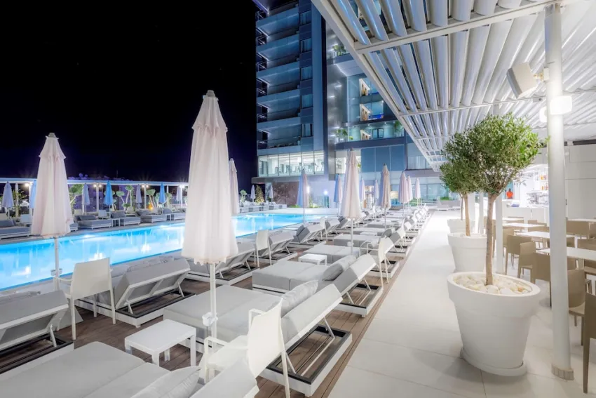 Radisson Blu Hotel Larnaca 5*-115