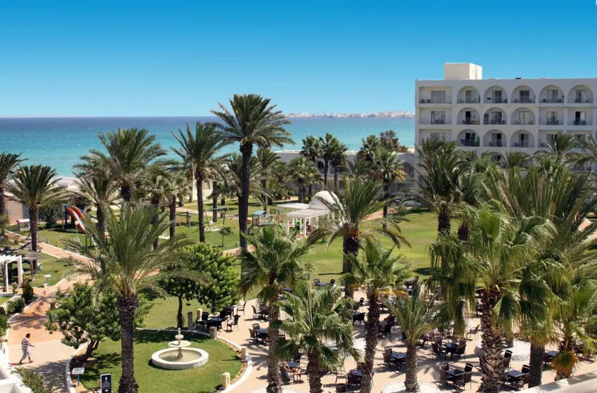 EL MEHDI BEACH & RESORT  4*-17