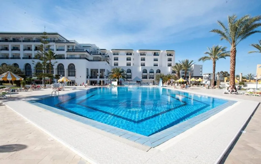 Riviera Hotel - Family and couples only 4*-38