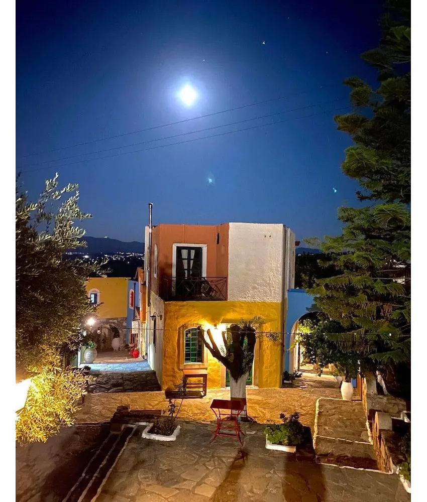 Arolithos Traditional Cretan Village 3*-99