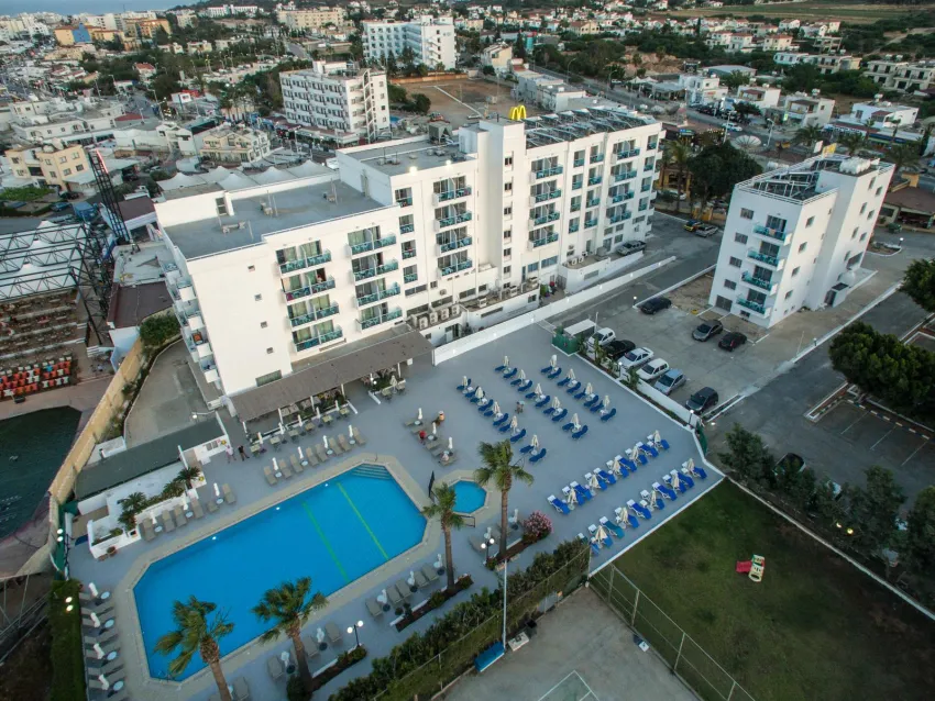 Kapetanios Bay Hotel Protaras 4*-18