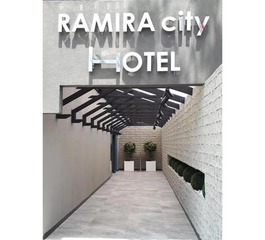 RAMIRA CITY HOTEL  4*-21