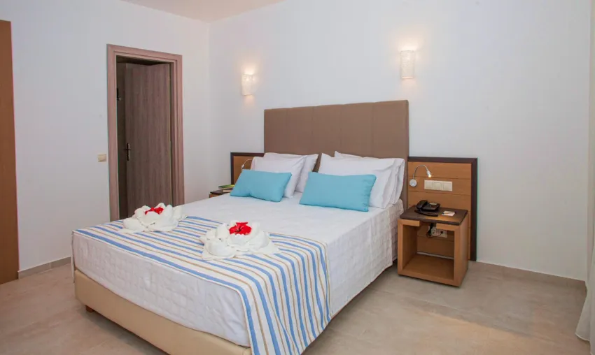 Minos Aparthotel 4*-4