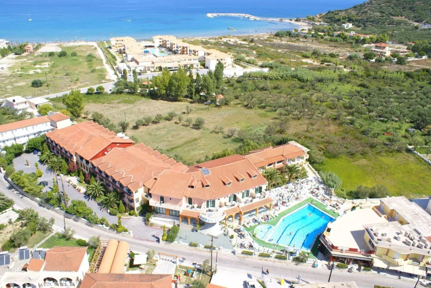 Letsos Hotel 3*-1