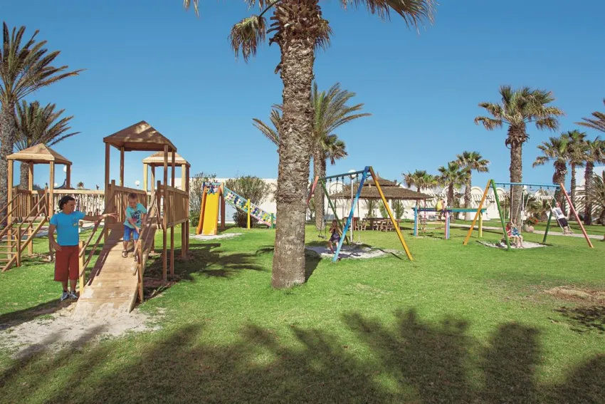 EL MEHDI BEACH & RESORT  4*-18