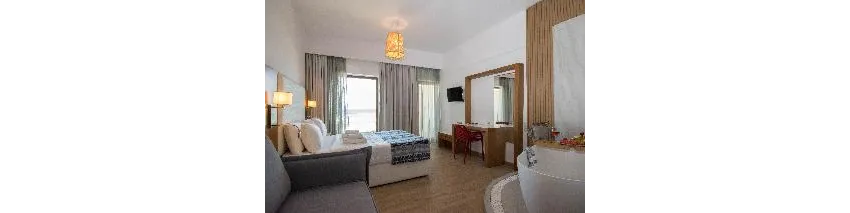 Yianna Caravel Suites 4*-48