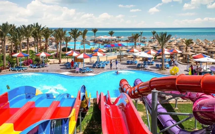 Hawaii Riviera Club Aqua Park - Families and Couples Only 4*-12