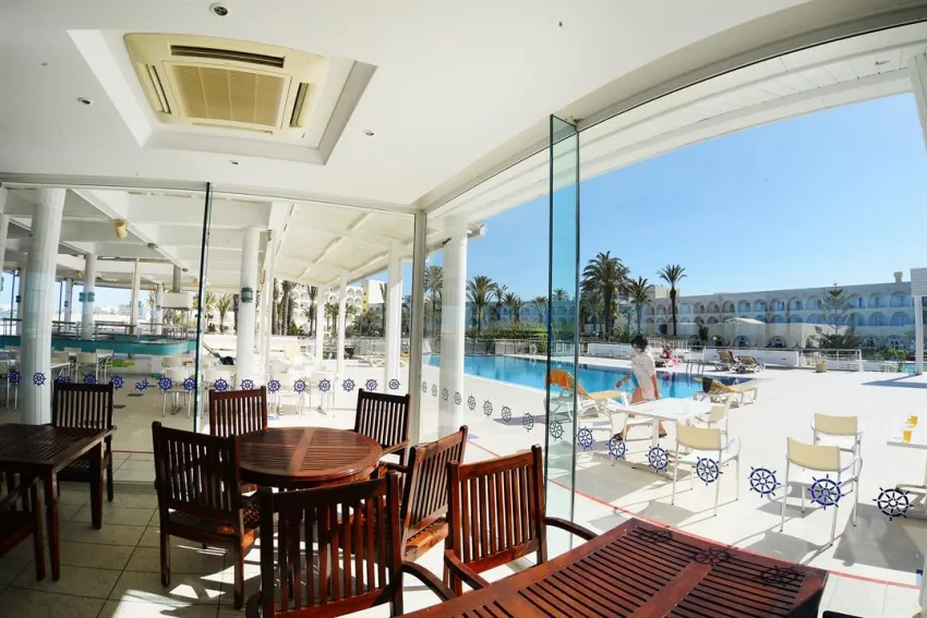 EL MEHDI BEACH & RESORT  4*-10