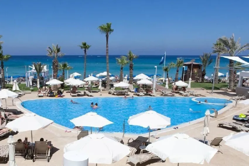 Vrissaki Beach Hotel 3*-35