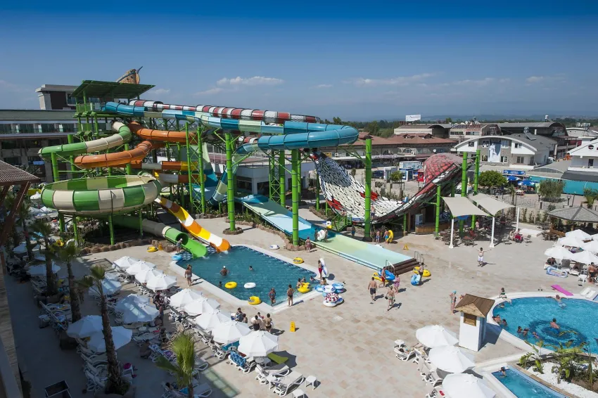 Crystal Waterworld Resort & Spa 5*-3