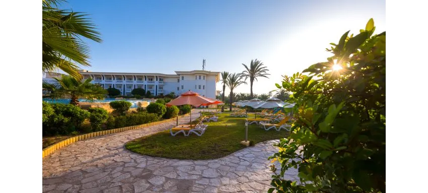 MEDINA BELISAIRE & THALASSO  4*-4