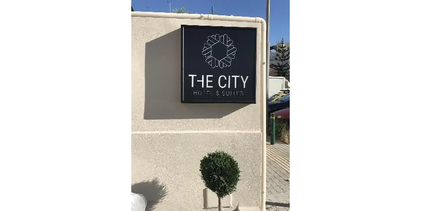 The City Hotel and Suites 3*-17