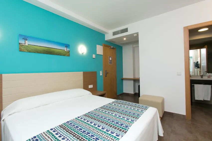 AV Hotels Don Pepe 3*-7