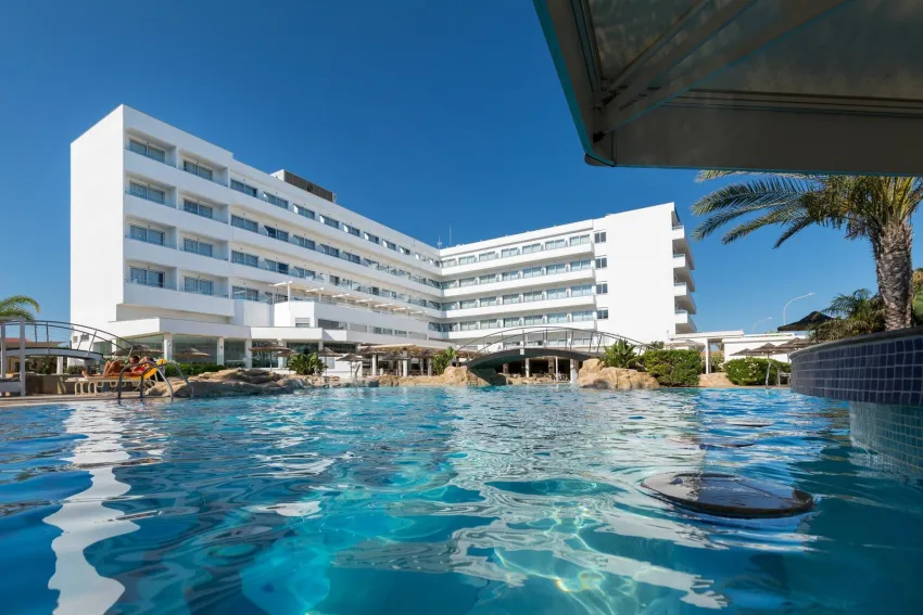 Tasia Maris Beach and Spa 4*-1