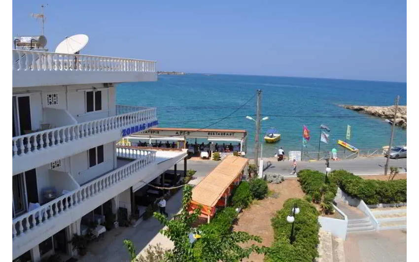 Zorbas Hotel 2*-1