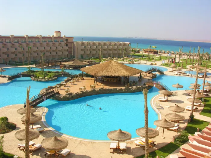 Pyramisa Sahl Hasheesh Beach Resort 5* - Sahl hasheesh bey - Egipt