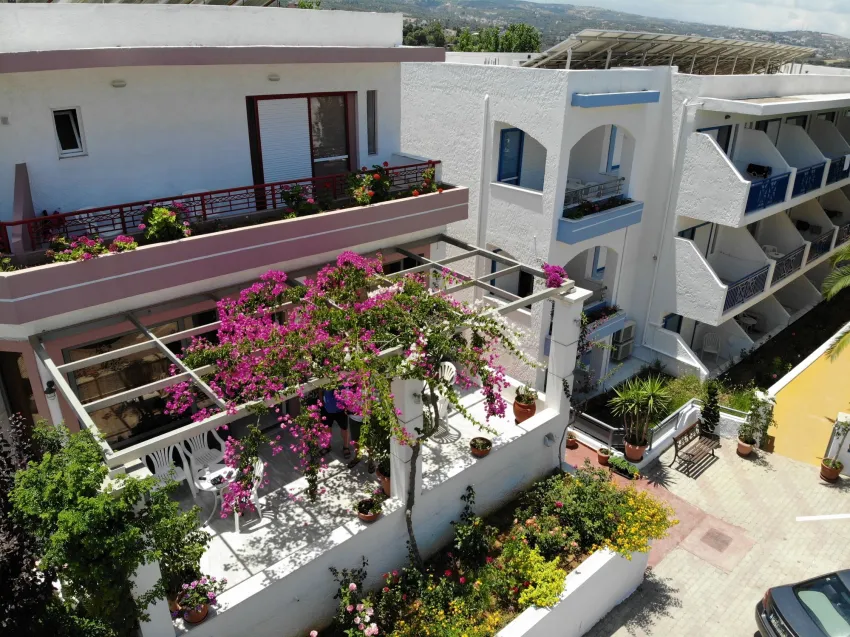 Apollon Hotel Apartments 3*-4