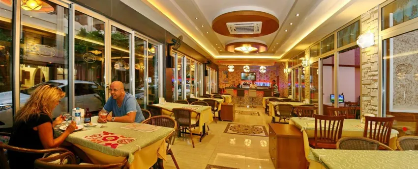 Alanya Beach Hotel 3*-4