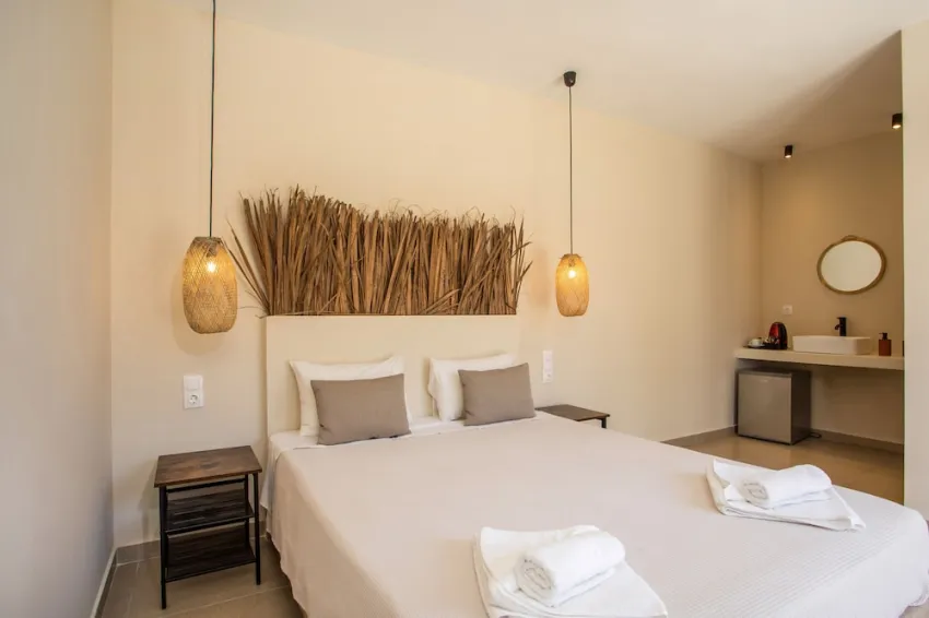 Atma Beach Room and Suites 3*-5