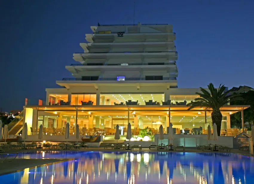 Vrissiana Beach 4*-30