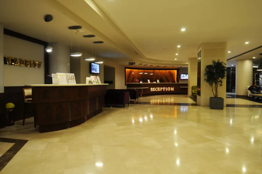 Goldcity Hotel 5*-6