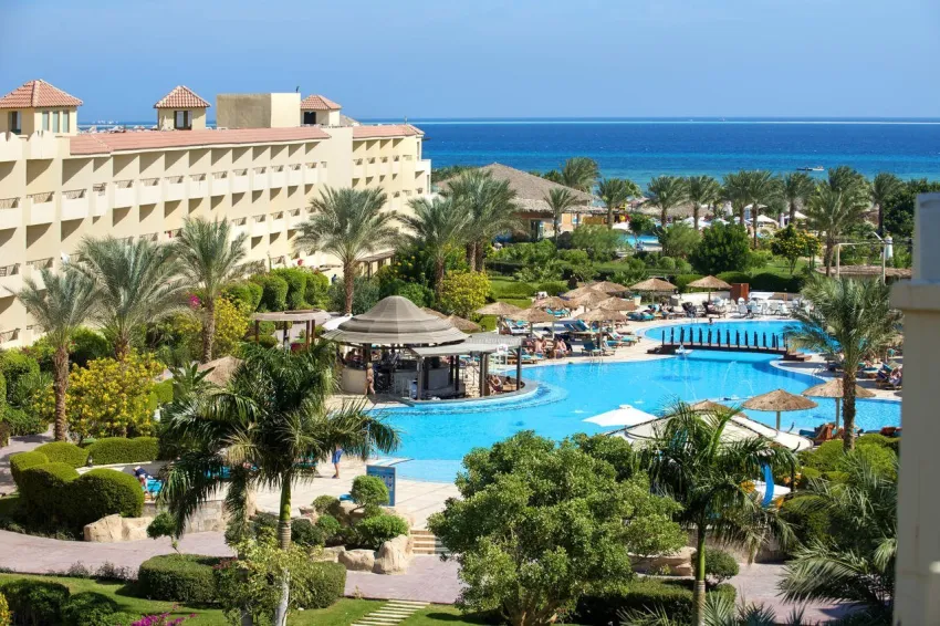 Amwaj Blue Beach Resort & Spa 5*-1